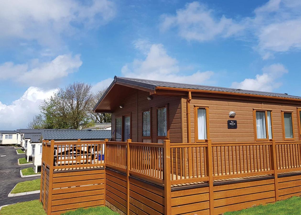 Sandaway Beach Holiday Park Combe Martin Exterior foto