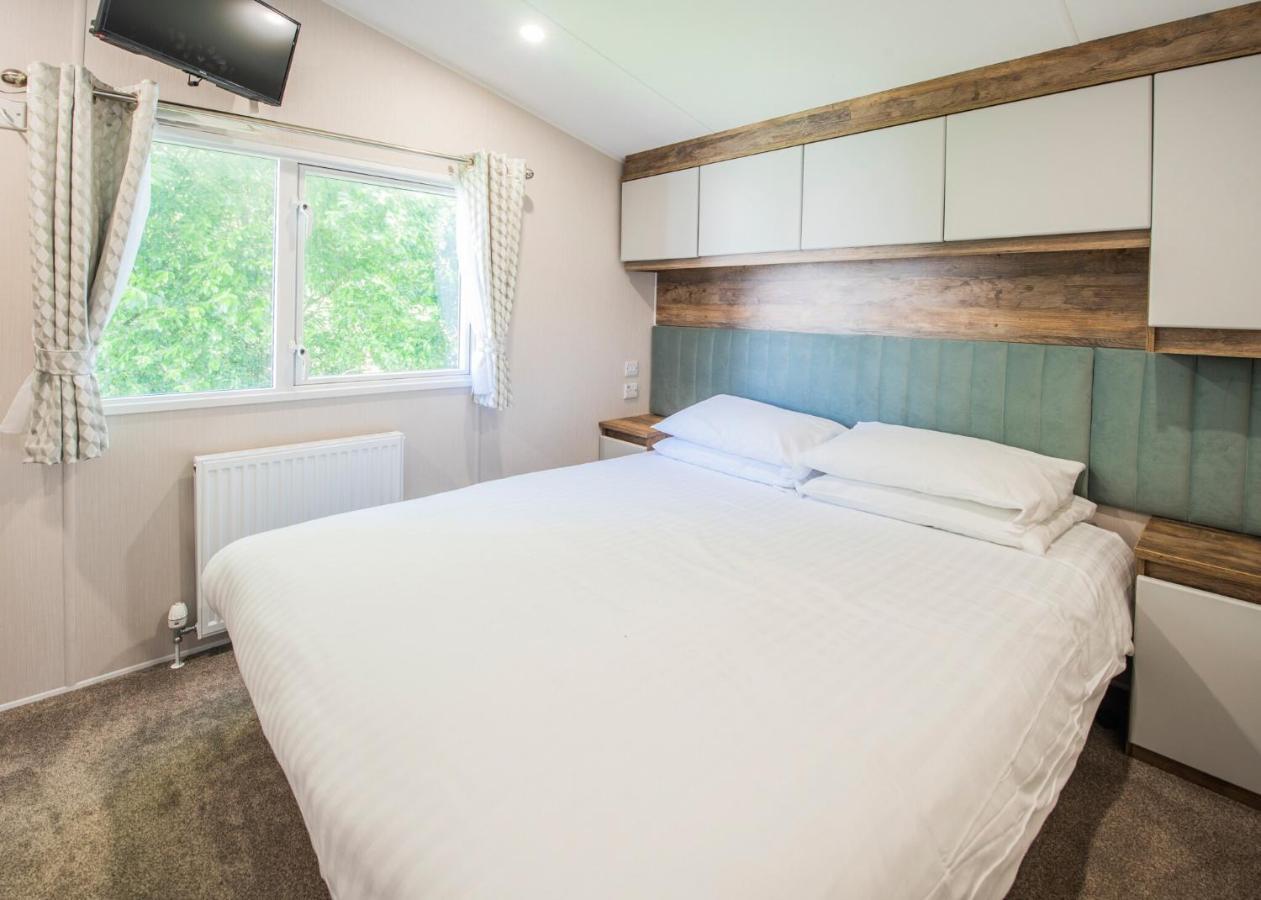 Sandaway Beach Holiday Park Combe Martin Exterior foto